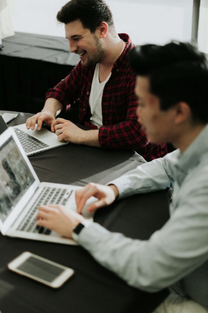 Pelatihan Annual Report Writing