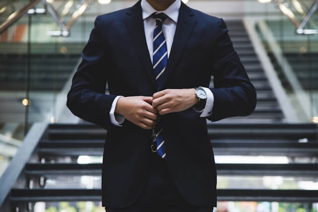 TRAINING EXECUTIVE CORPORATE LAW